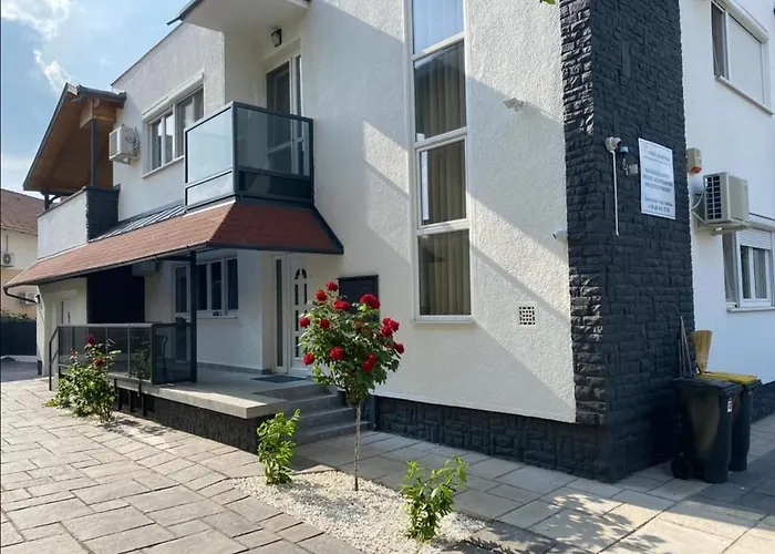 Eros Apartman